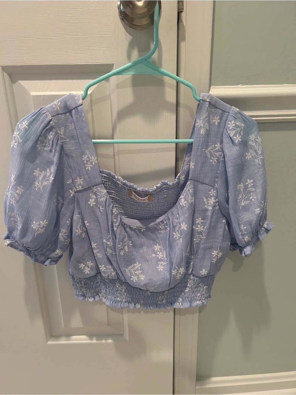 Altar’d State Light Blue Floral Smocked Crop Top - M